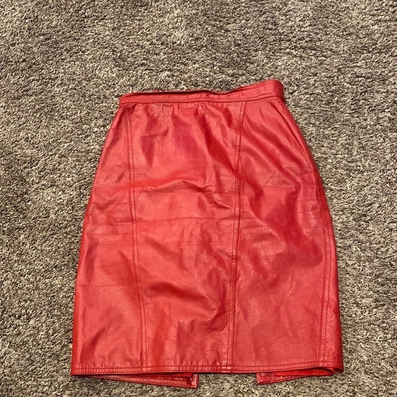 Vintage Red Leather Pencil Skirt, Size 9/10 - Picture 1 of 6